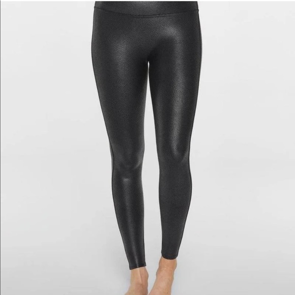 SPANX Pants - SPANX Black Faux Leather Croc Leggings (Rare Color!)